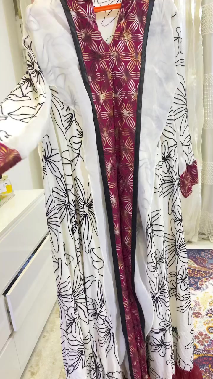 دراعه خليجي تجنن وكشخه تفيد طلعات رمضان والعيد اخذته وطلعت كبيره عليه موقياسي تلبس من وزن ٥٥ لحد وزن ٨٥ ب ٢٥ هي وتوصيله


**إذا كنت صاحب هذا الإعلان وتريد حذفه لأي سبب، رجاءا أرسل رسالة إلى الدعم الفني**