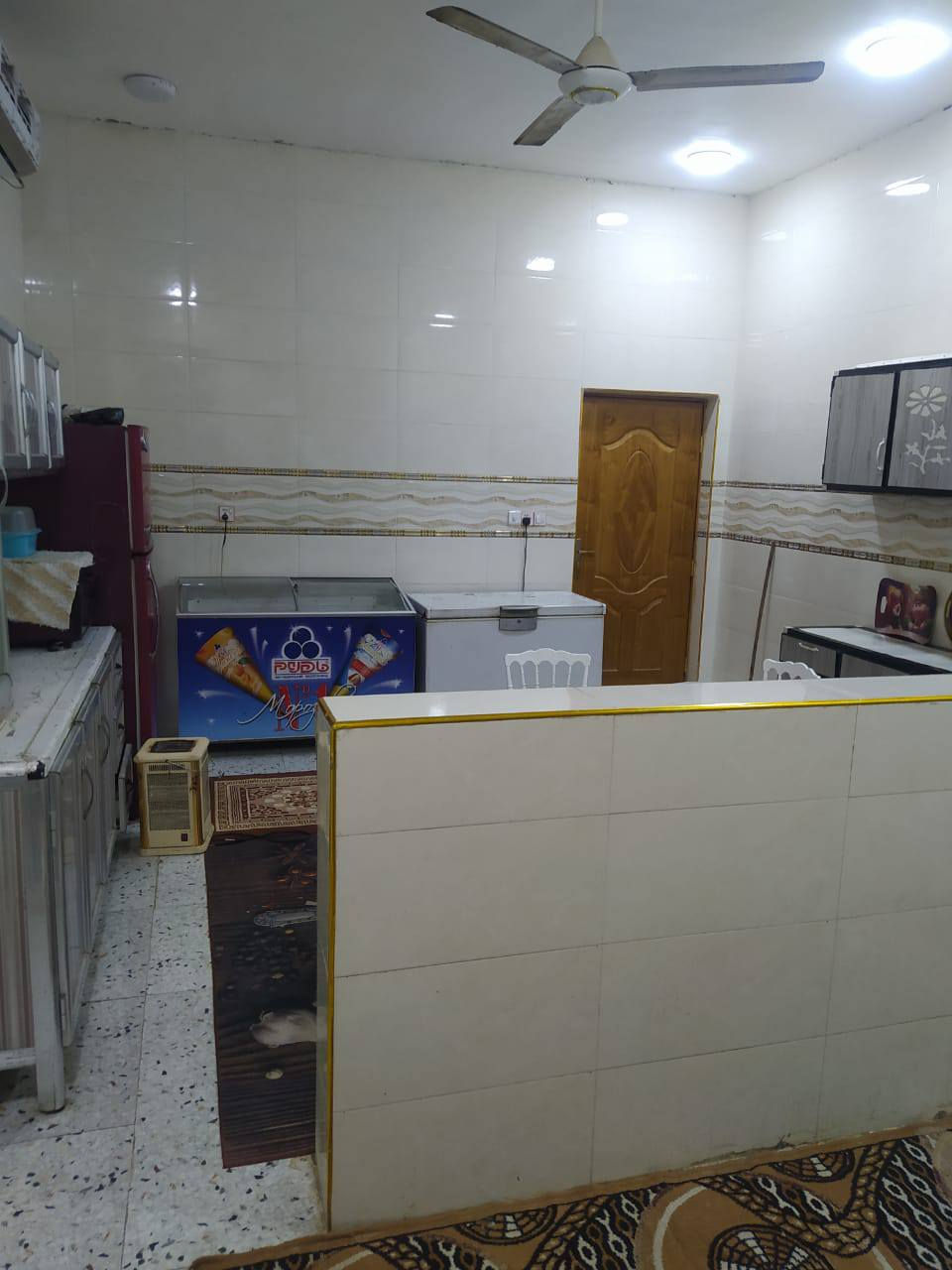 #اسعد_الله_اوقاتكم_بكل_خير⁉️👋

دار سكن للبيع 🧿🧿 

#المساحة::300متر

#العنوان:: البصرة أبو الخصيب حمدان قرب المستوصف 

#جنس_العقار::طابو مالك صرف زراعي باسم عراقي سند 25 وكالة ونصخ من الطابو ومكاتبة من المالك مباشره 

#يحتوي:: البيت على غرفتين٢ منام كبار 
وديوانية 
وصالة ومطبخ 
وصحيات داخلي وخارجي وكراج سياره 

طابق ثاني ✅ 
غرفتين وصالة 
وصحيات 

شارع 10م ركن البيت 

جميع الخدمات متوفرة ماء كهرباء مدارس نت كلشي قريب على 
#السعر((220مليون وبي مجال))
#اللاستفسار:: إلا تصال على الهاتف ☎️📞 
☎️((***********))☎️
               محمد
