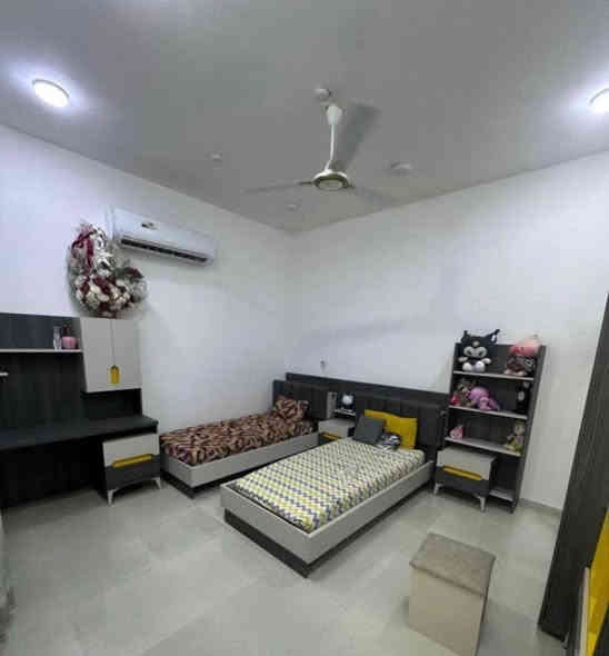 حي الطياره
طابو زراعي سند ٢٥

بناء حديث 

يحتوي على غرفتين نوم وصاله وكلدور ومطبخ ومجمع صحيات 

المساحه ١٤٠ متر الواجهه ٨ وربع 

للاستفسار *********** سيد علي 

مكتب 🏢 الوسيط
