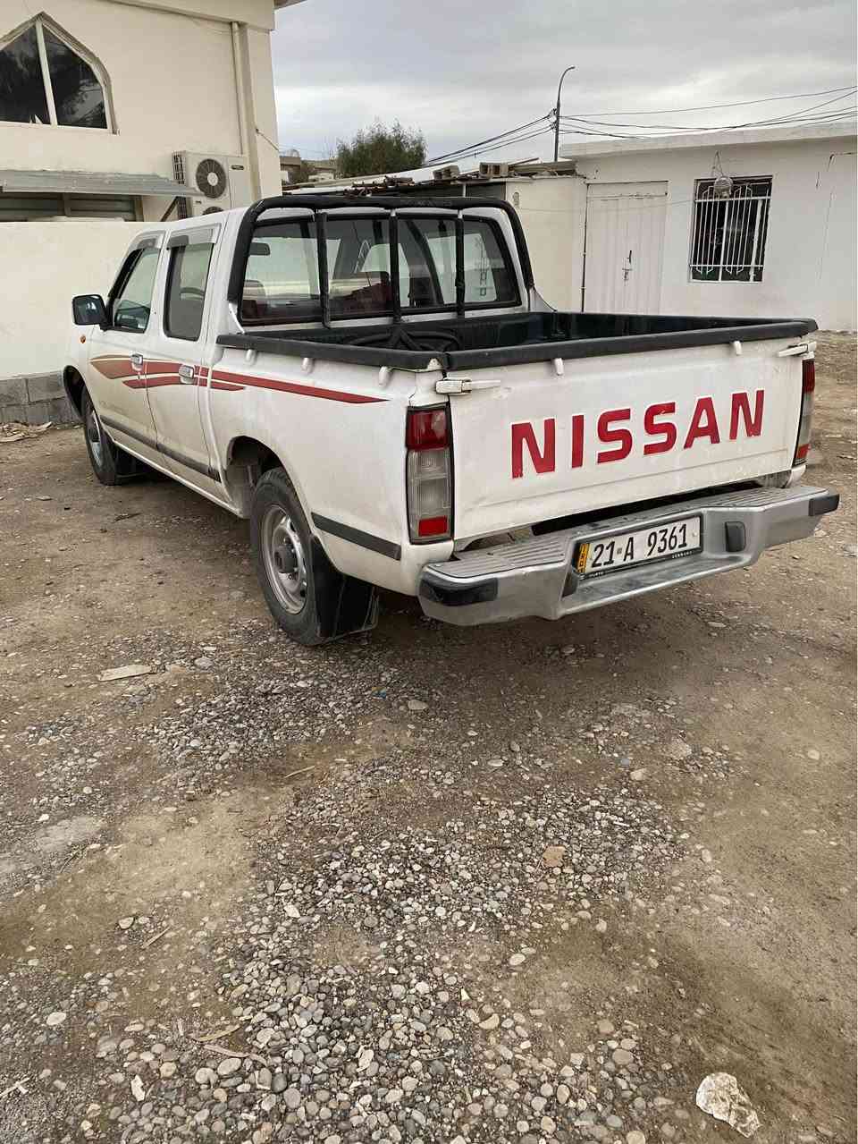 نيسان 2008 سي بارجه ي هه يه له كن باتري توزيك زوري كرتيه سه وي نويه به ناوي خومه وه يه 343000 رويشته سحري 110محامه له ***********هه ولير أربيل, العراق
