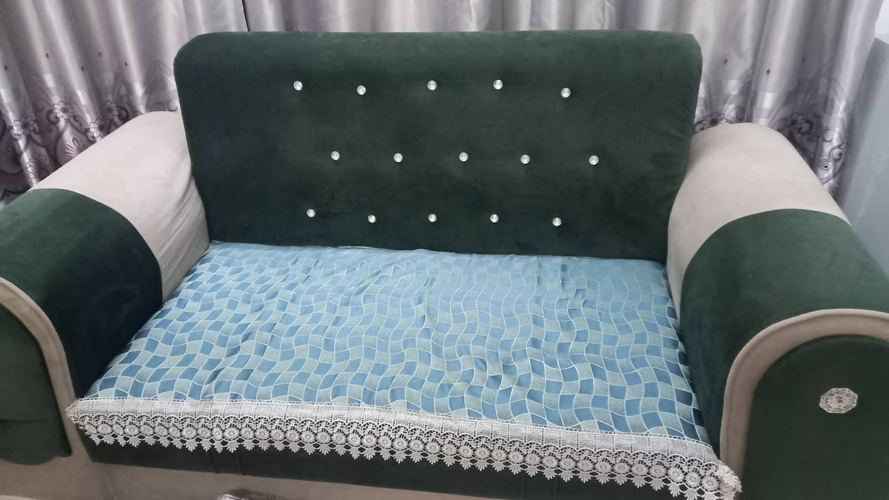 غرفه تركي لون صاجي حجم كبير ٨ قطع نضيفه جدا بدون ضرر المكان المحموديه السعر 500


**إذا كنت صاحب هذا الإعلان وتريد حذفه لأي سبب، رجاءا أرسل رسالة إلى الدعم الفني**