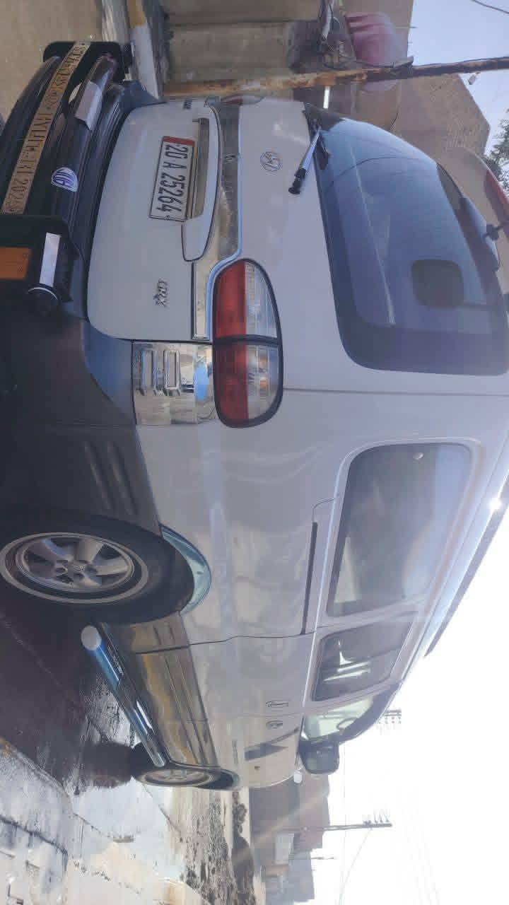 سلام عليكم
ستاركس 2007 اصل تكمه وسنوية 
رقم ديالى انكليزي سياره كفاله 
تخم تاير كير مكينه اكسل كير اوتوماتيك 
سيارة جاهزة كبل للشارع 
للتواصل ***********
