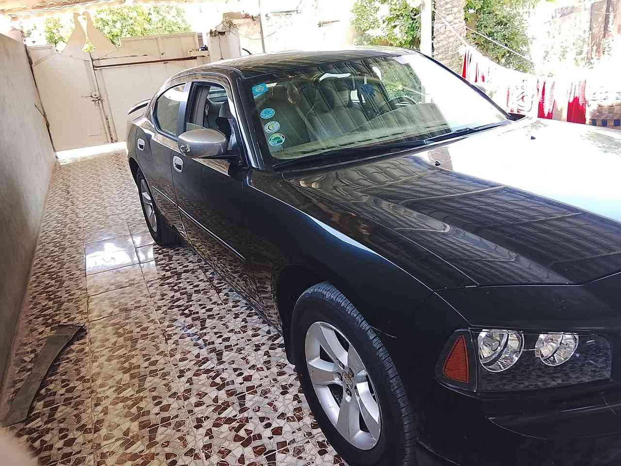 السلام عليكم
جارجر 2007 بغداد رقم انكليزي بسمي 
السياره ع ايدي مال بيت 
محرك 3ونص اصل
تخم تاير جديد 
حداديه اماميه خلفيه جديده
السياره بدون صبغ بدون حادث كفاله عامه 
كير محرك بشرط 
السعر 110 وبيه مجال حك الجيه 
***********
***********

