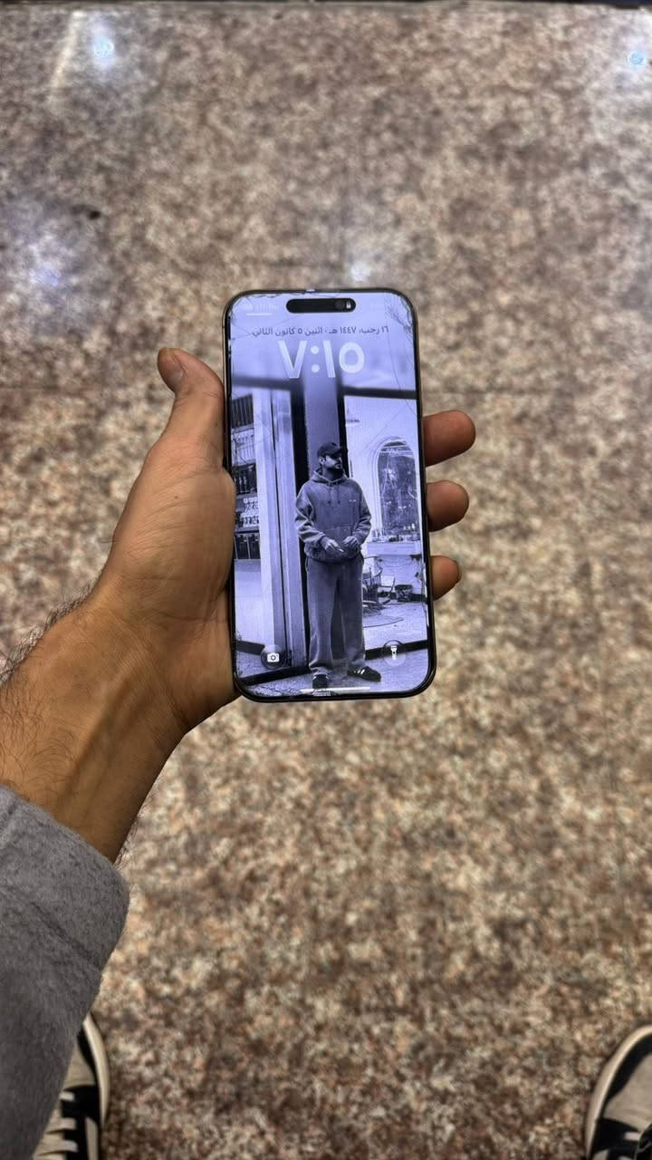 ايفون ١٦ برو ماكس للبيع كما وضح بصوره جهاز نضيف ماستر اخذته برمضان السعر  ذاكره ٢٥٦ تواصل ***********
