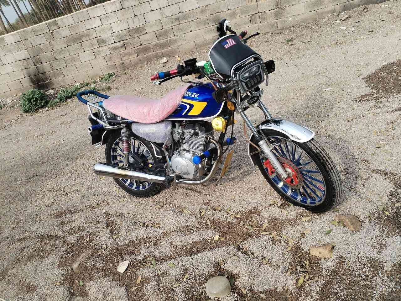 دراجة مكفول
موديل 2024
فول نضافة
تايرات زوج جدد
مكان ديالى شهربان
السعر خاص
*********** 
الموشراي
ليدوخني
و ليحط سعر بكيفة
