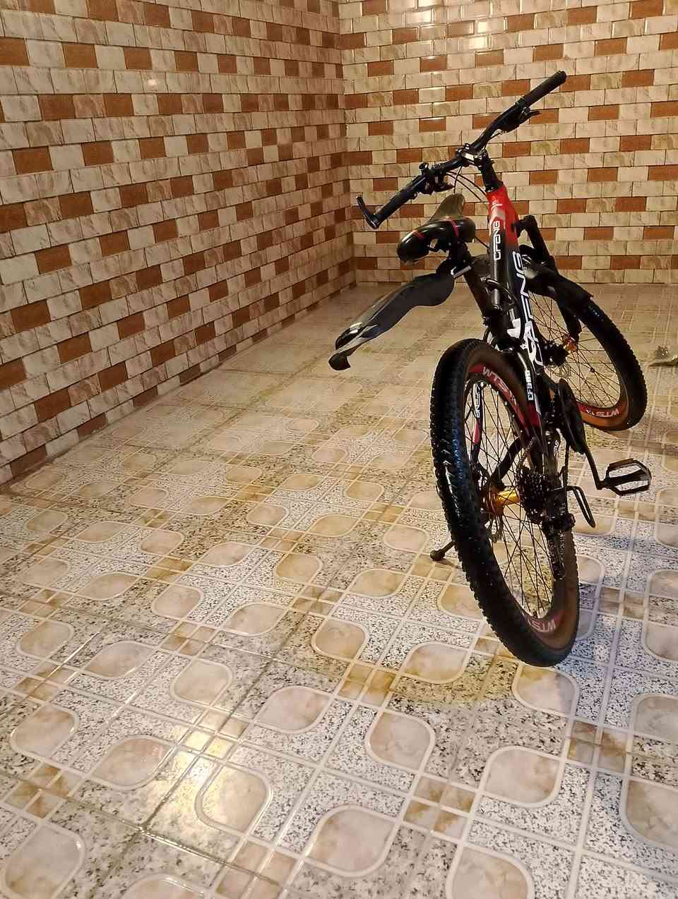 للبيع حجم 26 جبلي مابي اي نقص كلو اصلي السعر 120 بي مجال ماخذو ب الكارتون  مكاني حي الميثاق


**إذا كنت صاحب هذا الإعلان وتريد حذفه لأي سبب، رجاءا أرسل رسالة إلى الدعم الفني**