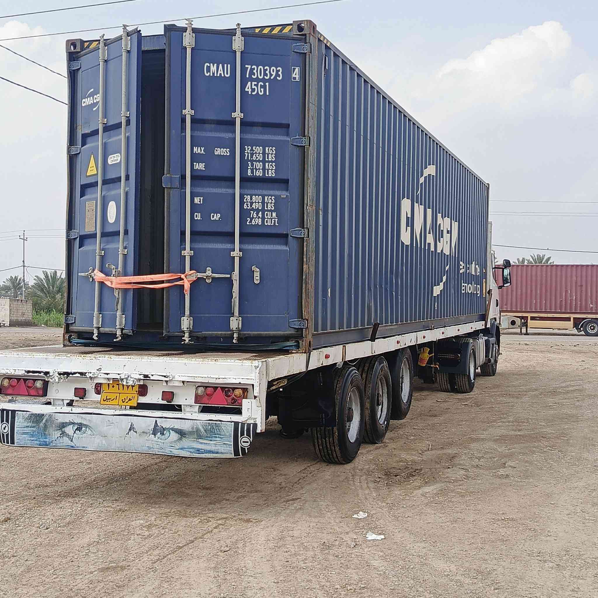 سلام عليكم سكانيا للبيع موديل 2000 شرط التحويل  مكينه انجكتر لا صرف ولا بخار كير 4/4 تخم تاير  دنگير واحد رفاع
 مكان واسط صويره
 
***********

***********
