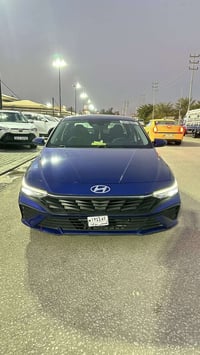 النترا 2024 نص فول  بصمة  شاشة ليزرية وايباد  محرك 2000 دوش  وباقي الم...