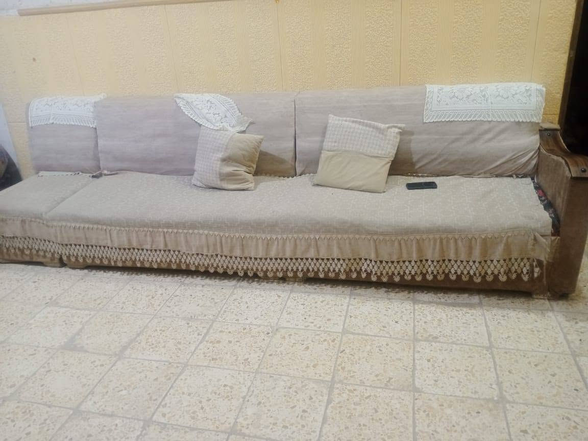 غراض كلهن نضيفات الشراي يتصل
***********
