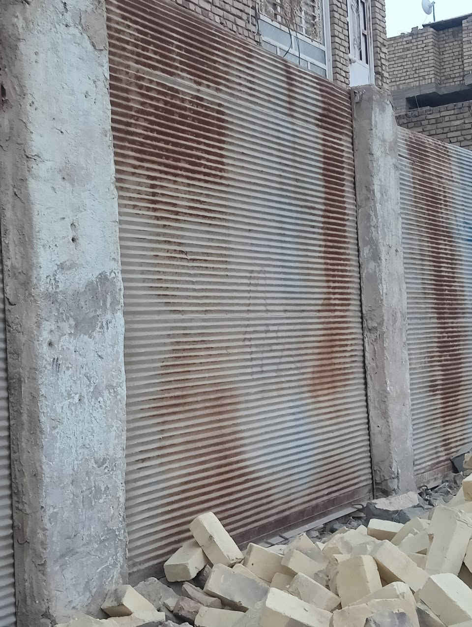 السلام عليكم
عندي كبنكات مال محلات للبيع عدد 6. القياسات مختلفه الطول 3متر 

واحد 285
وخمسه قياسهن 245

السعر انته قيم بالي يرضي الله واخذ ابيع كل او مفرد عادي

شرط نضيفات لا مخيس ولا مشكوك ولا مزروف نضيفات


**إذا كنت صاحب هذا الإعلان وتريد حذفه لأي سبب، رجاءا أرسل رسالة إلى الدعم الفني**