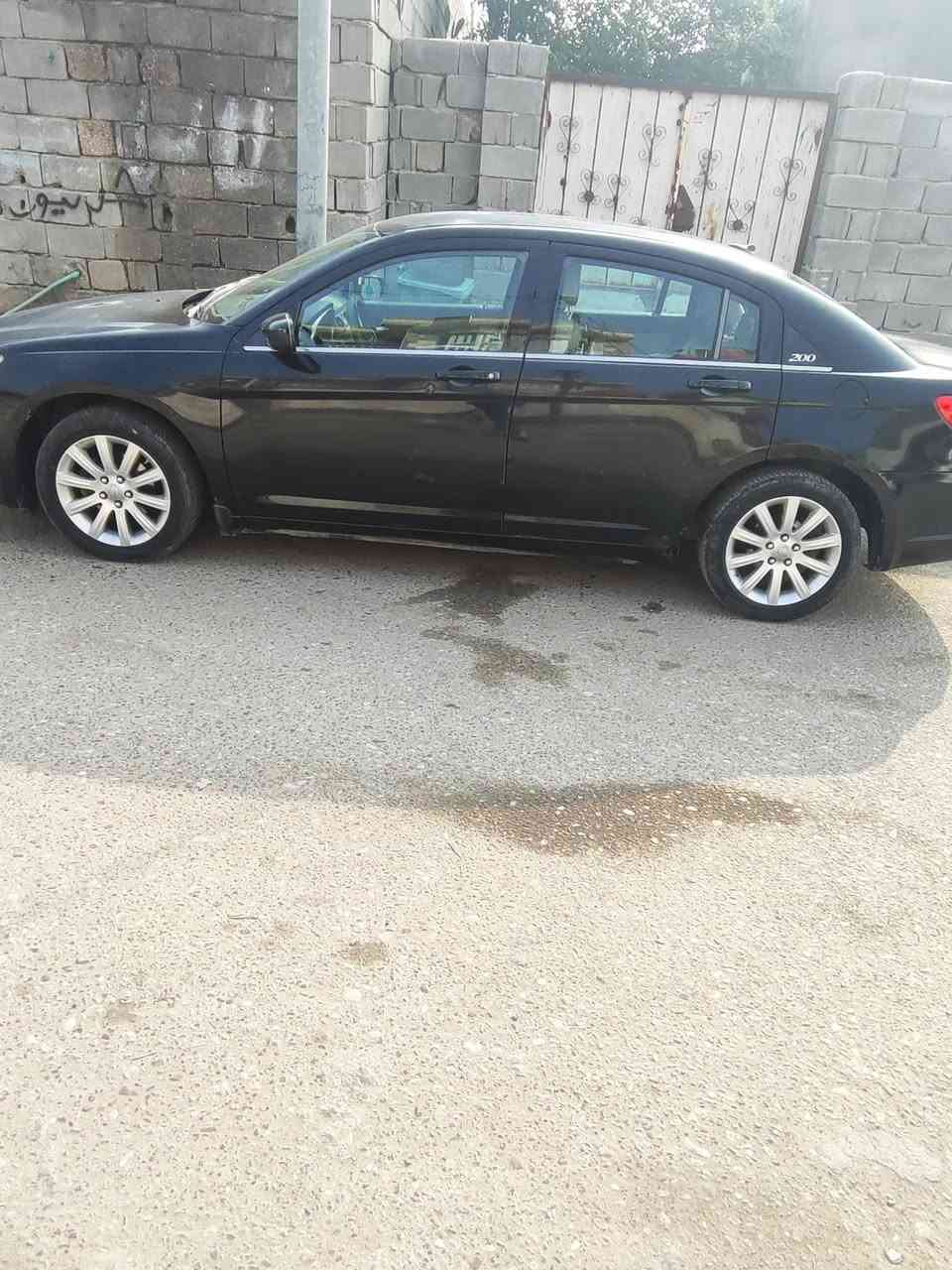 c200موديل  2013
السيارة كلشي بية شغال 
كشنات كهرباء
لدات  زنون 
تبريد. ثلج 
كير مكينة كفالة 
سنوية 2028 تحويل ثاني يوم 
شاشة وكامرة 

جراد قليل بل بنيد.   والقمارة 
سيارة نضيفة وخير من الله 
المكان  البصرة 
الرقم ***********
