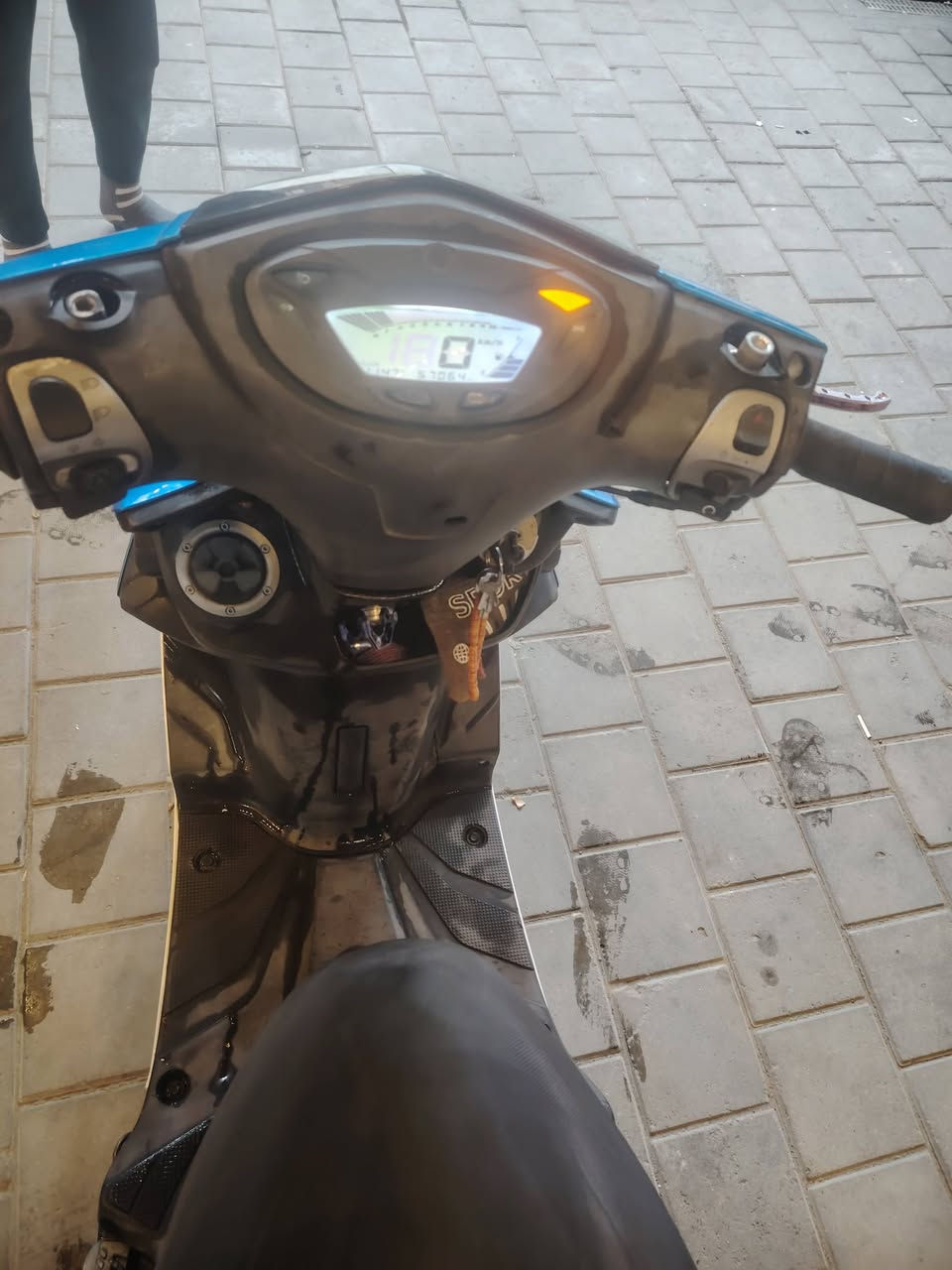 السلام عليكم
دراجه جي تي ار مال رنبه صاله شهر نازله من الضلال
الشاشه 3الوان
لون مميز ازرك مثل ماواضح بلصوره
الدراجه احله من الصور
المكان مدينه الصدر شارع الفلاح
اني مكلف بلنشر هاذه رقم صاحبه وتواصلو وياه
***********
السعر مليون و250 وبيه مجال بسيط
