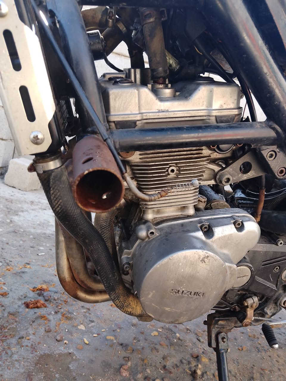 بطح بانده كرستال محرك ربع متروكه ٥ اشهر ابيع كوم حديد السعر (200) وبيها مجال عنواني البصره ابو الخصيب تواصل واتساب ***********
