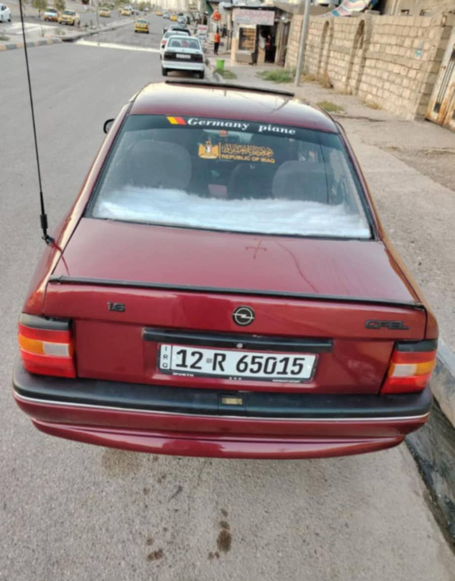 اوبل فكترا حجم ١٦ /مصبوغه جمالية / مكينة وكير شرط / تدفئه شغاله/ رقم انكليزي باسمي 
المكان: منطقه النبي يونس جماسه 
السعر :٤٥ وبيها مجال
رقم :***********
