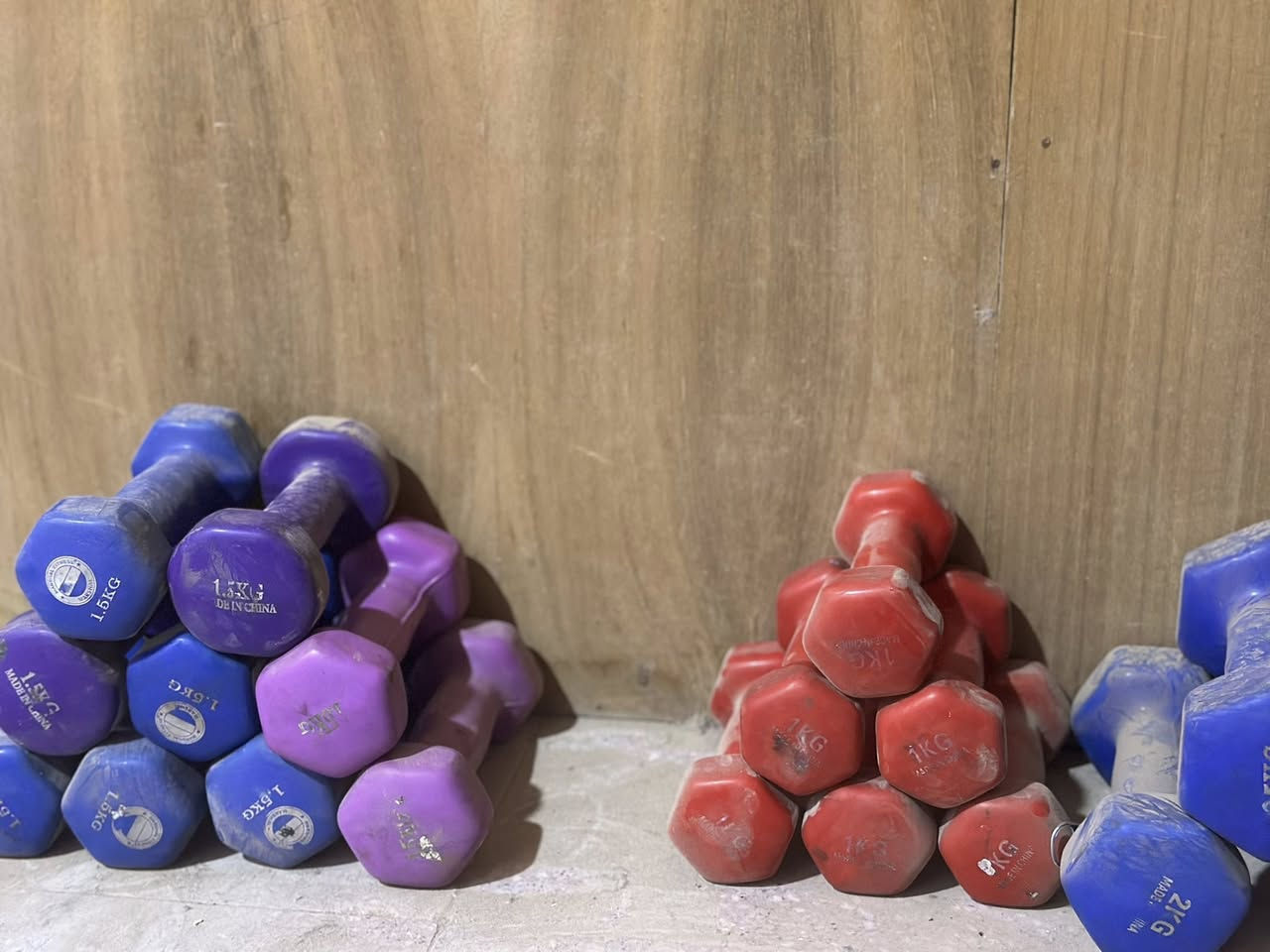 أجهزة مناسبة سعر داخل صوره
العنوان البصرة معقل /***********
