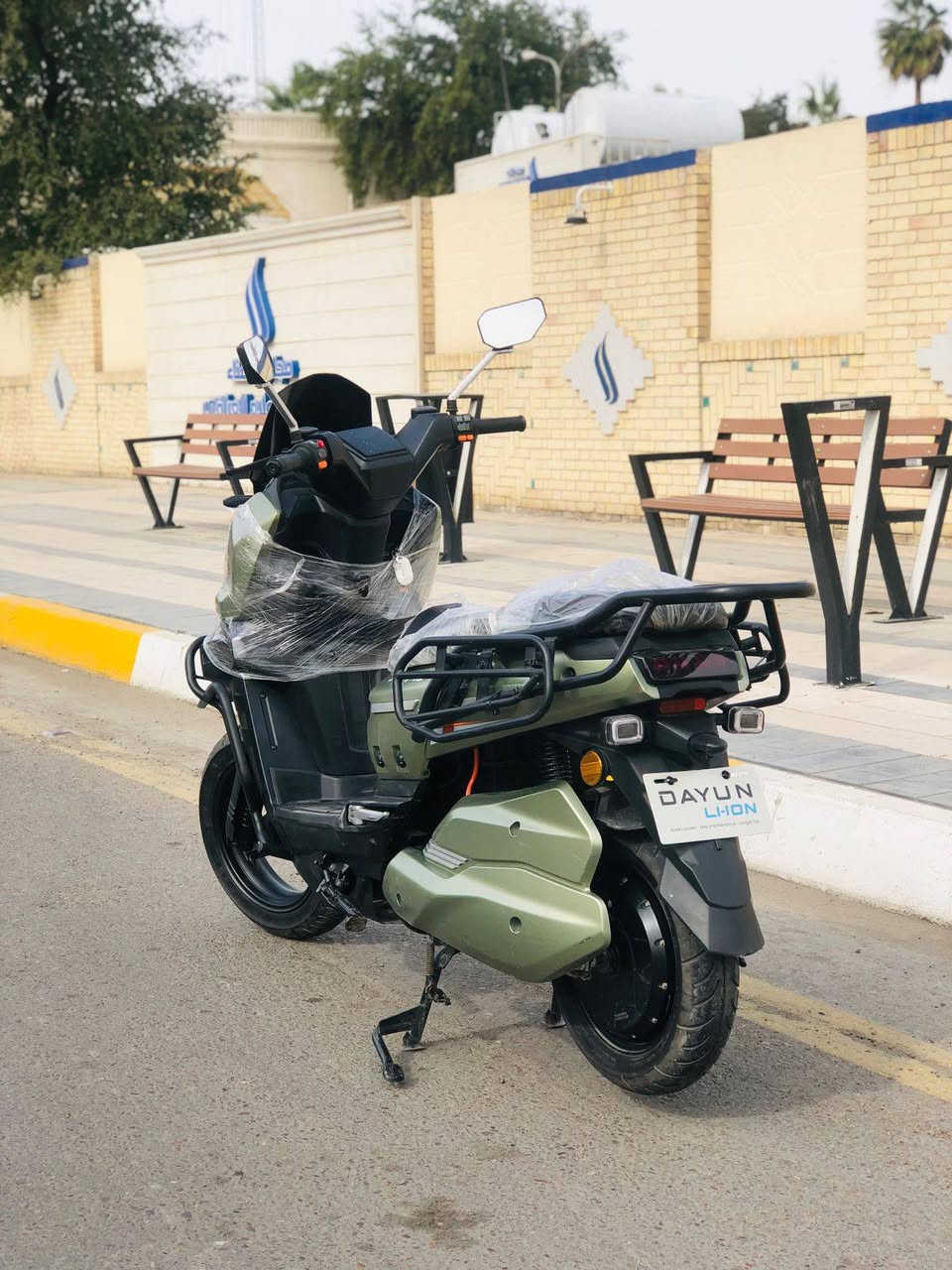 سلام عليكم دراجه شحن اباتشي صاعقه بطاريته ليثيوم 30امبير تمشي 75كيلو بالشحنه بعدهي جديده مستعمله قليل سرعتهه100دراجه معروفه وكامله مكمله مابيه اي نقص مكاني حي الجهاد بغداد سعرها مليون وربع وبيها مجال للشراي استفسار ***********
