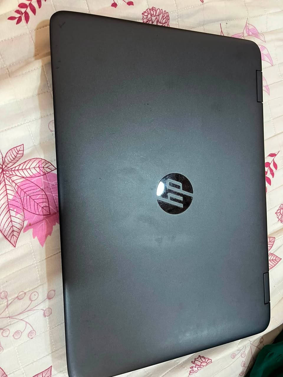 السلام عليكم 
اعادة النشر بسبب الوعود الكاذبة حاسبة للبيع 
hp probook

المعالجcore i5 الجيل السادس 
الرام 8g
الهارد ssd 256. فائق السرعة
كارت الشاشة 4g متصل 
حجم 14.1
كيبورد عربي انكليزي ليزري 
مع موس وشاحنة 

سعرها 200 قفل


**إذا كنت صاحب هذا الإعلان وتريد حذفه لأي سبب، رجاءا أرسل رسالة إلى الدعم الفني**