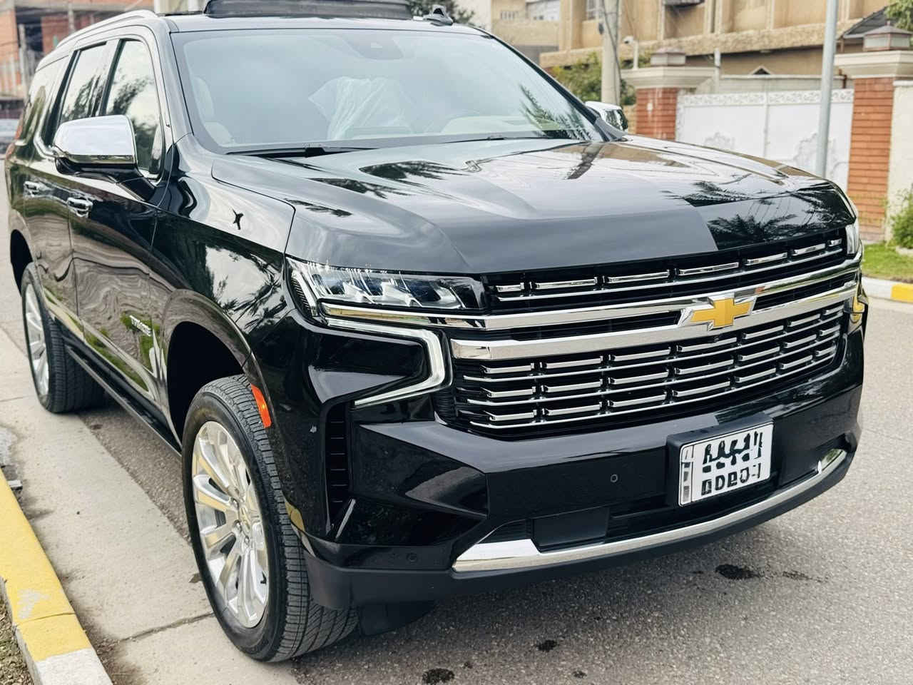 شوفرليت #تاهوو موديل 2023 خليجي بريمير فوول ام الضمان
رقم بغداد الجديد بأسمي شخصياً 

( PREMIER )  فول 1/1

مغلفه PPF 

🔹جگات 

🔹داتا شو 

🔹ثلاجة

🔹دوسات كهرباء 

🔹5 كامرات محيطية 360 درجة

🔹رادارات محيطية تفاعلية مانع تصادم

🔹تبريد + تدفئة لكل المقاعد

🔹تدفئة للستيرن هيتر

🔹شاشة كبيرة تدعم ( ابل كار بلي + اندرويد اوتو )

🔹عدادات ديجيتال

🔹بانوراما 

🔹شاحن لاسلكي سريع

🔹كل مقاعد السيارة كهربائية الامامي والخلفي والصف الثالث

🔹مكينة ( 5300 ) المرغوبة V8 

🔹تنبيه الخروج عن المسار 

🔹جنطة كهربائية + تفتح بالقدم

🔹سستم صوت ممتاز من شركة Bose

🔹نظام سحب المقطورة

🔹 نظام الدفع الرباعي فورويل AWD

🔹نظام نزول منحدرات

🔹حساس اطارات

🔹بصمة تشغيل + بصمة ابواب + تشغيل عن بعد

🔹شباك نيكل والمري نيكل ويدات الابواب تطعيم نيكل

——————————————

والكثير من المواصفات يطول ذكرها معروفة البريمير

السيارة جديدة جداً على وضع الشركة ونايلون الشركة 

ماشية 14 

السيارة مكفولة من الصبغ والفتح والتكحيل 
السعر / 57 بيها مجال بسيط 

📱 للأتصال :  *********** ✅
