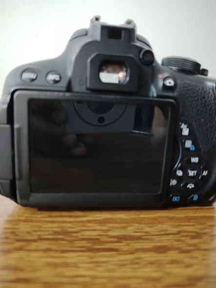 كامرا كانون 700D
ملاحظه/كامرا المس شاشه قلب حساس تكدر تخلي الوجه وردي بيه تعديل داخلي كلش قوي مقاومه الصدمات كامرا كلش قويه عالية دقه فيديو HDالي ياخذه باعافيه عليه تعال سوالفك شنو وياها 👇🏻👇🏻

زوم رياضي 70-300سيگما نظافه 85٪📽

عدسه 50mmالغنيه عن تعريف فتحه 1.8 نظافه 100%🎥

جيلاتين حمر 📷
شاحنه 🔌جديده 
بطاريه عدد 2🔋
جنطه صغيره 
حزام كتف 🎗
نقل صور 📸

كل هذا 500الف ماتلكه هيج سعر ابد باعافيه ع ياخذها 

مكاني الديوانيه 
يوجد توصيل جميع المحافظات العراق توصيل عليك 😚❤

***********
