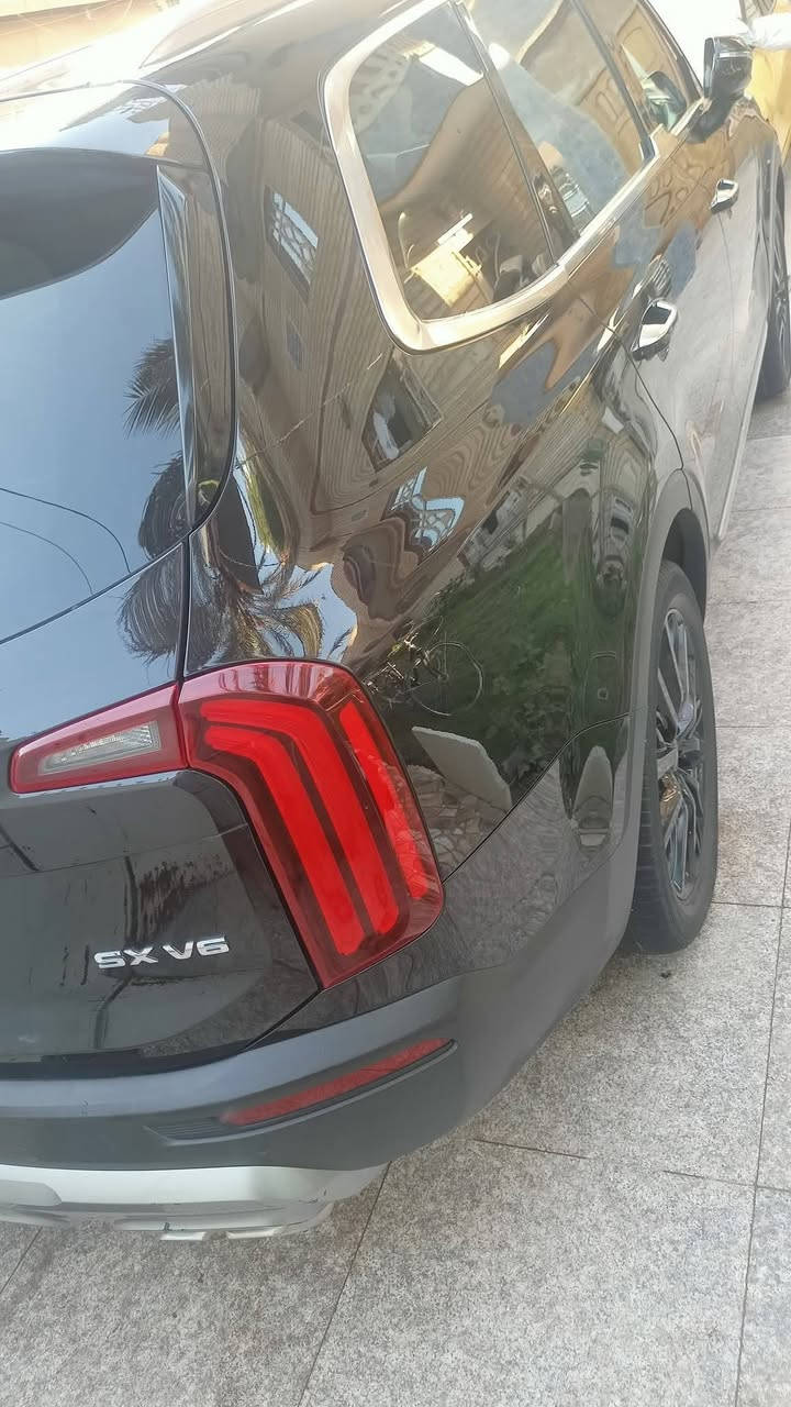 السلام عليكم
للبيع تلورايد 2021 فول مواصفات للأخير بلا ستيج خمس كامرات
السياره جاهزه من كلشي حادثها فقط دعاميه اماميه
الباقي جاهز من كلشي رقم بغداد انكليزي الجديد
العنوان بابل المسيب حي المعلمين
الرقم ***********
 السعر 275 وبيها مجال بسيط
