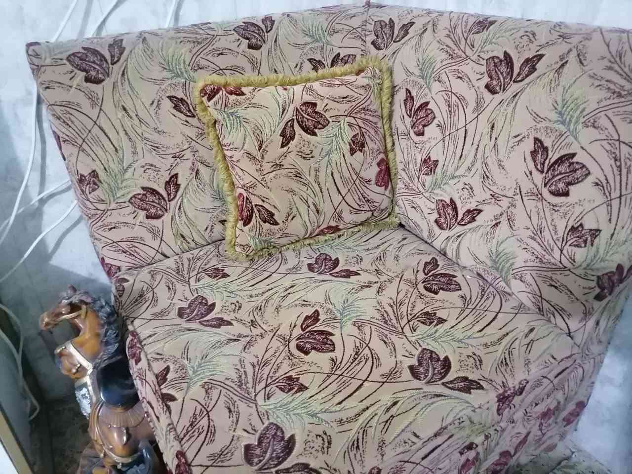ديوان كامل  للبيع ١٥٠ تعال اخذه


**إذا كنت صاحب هذا الإعلان وتريد حذفه لأي سبب، رجاءا أرسل رسالة إلى الدعم الفني**