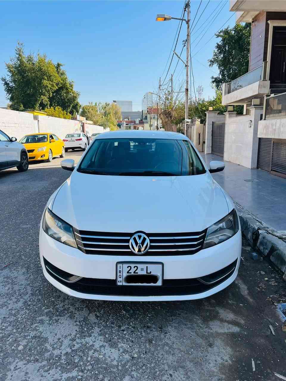 السلام عليكم
باصات 2014 وارد خليجي
المواصفات : 5 مواصفات المعروفة 
_ _كشنات تدفئه  
_ _شاشه جبيرة 6 اقراص 
_ _تحديد سرعه  
_ _تحكمات استيرن 
_ _ حساس مطري بالماسحات 
_ _ تبريد قطعتين 
وباقي مواصفات معروف
وسياره مال بيت ونظيفه حيل
هزه راقم سنويه بسمي لحد 2031 كول جديد 
‏ما شاء الله سيارة كلش نظيف مرتب بدون مصرف 
سياره جاهزه صدر امامي خلفي جديد 
بى 4مكان شبر صبغ بدون دواخل بدون ايرباك 
تخم تاير  جديد  دينار مابى مصرف 
 سياره ‏كلش نظيف مثل ما واضح في الصورة 
سيارة حيل نظيفة ماتحتاج دينار وبالعافيه عالياخده واستفسار اكثر خابر صاحب السيارة ***********
مكان سياره كركوك 
 ‏ملاحظة إني مكلف الناشر ما أجاوب على التعليقات ما متواجد عالفيس شراي خابر صاحب السيارة وتحياتي للجميع
