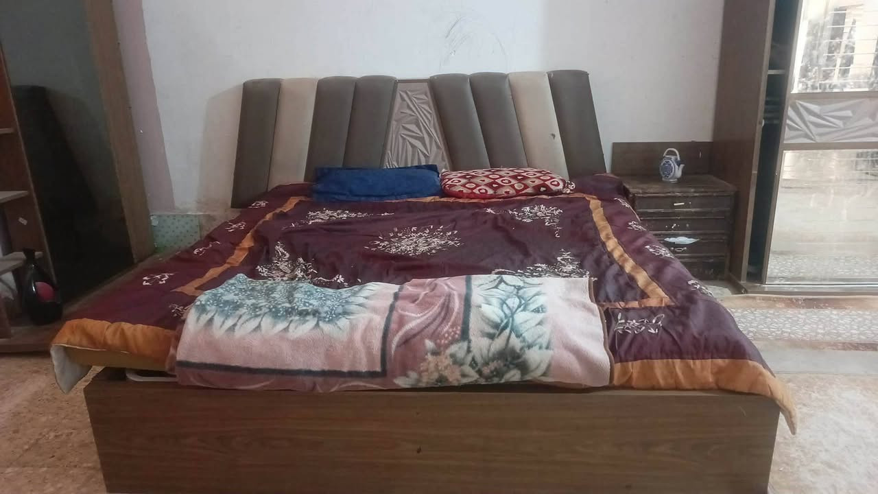 غرفه تركي نضيفه ومن هاي القوه مو مال هل الوكت زغيره جبيره حتى الكنتور حلو قياسه وعالي  السعر 300 وبيه مجال


**إذا كنت صاحب هذا الإعلان وتريد حذفه لأي سبب، رجاءا أرسل رسالة إلى الدعم الفني**