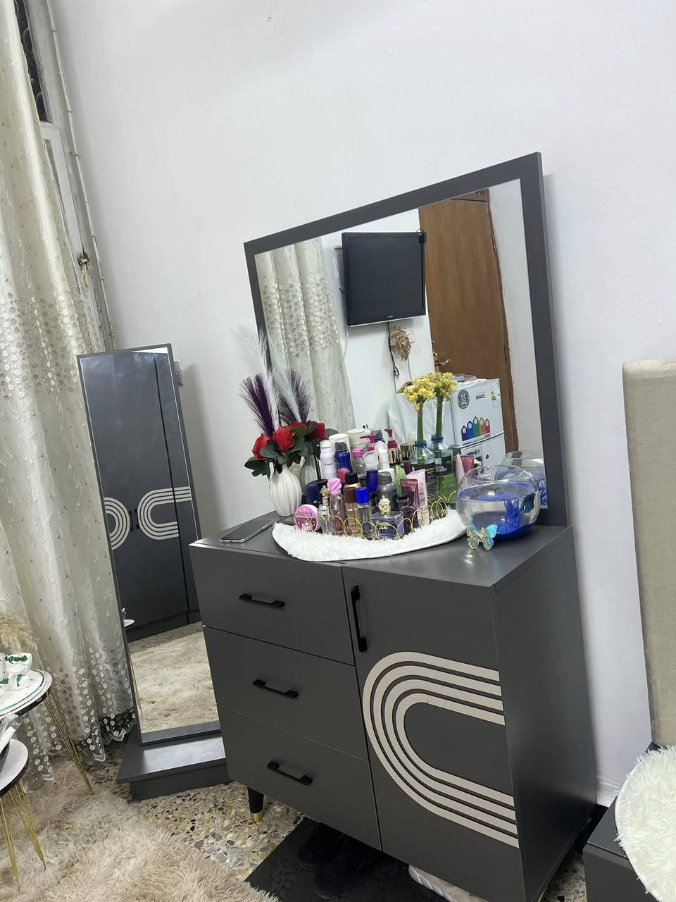 للبيع غرفه تركيه مستخدم شهرين فقط
سعر 700 وبيها مجال للتواصل خاص 
العنوان العبيدي شارع الجامع


**إذا كنت صاحب هذا الإعلان وتريد حذفه لأي سبب، رجاءا أرسل رسالة إلى الدعم الفني**