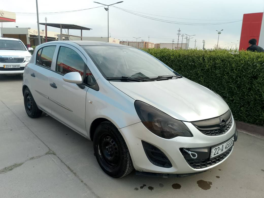 اوبل کورسا ٢٠١٤ توماتیک تبرید سارد و گەرم دوو جام کارەبا Abs شاشە ئایپاد و کامێرا دوو پارچەی کەمی سبوخە بێ ناو گرتن گێڕ و مەکینە و غەڕامەو بەناو کردن بەشەرت بەناوی خۆمە *********** ڕەقەم و سەنەوی نوێیە سعر 58 و مەجال أربيل, العراق
