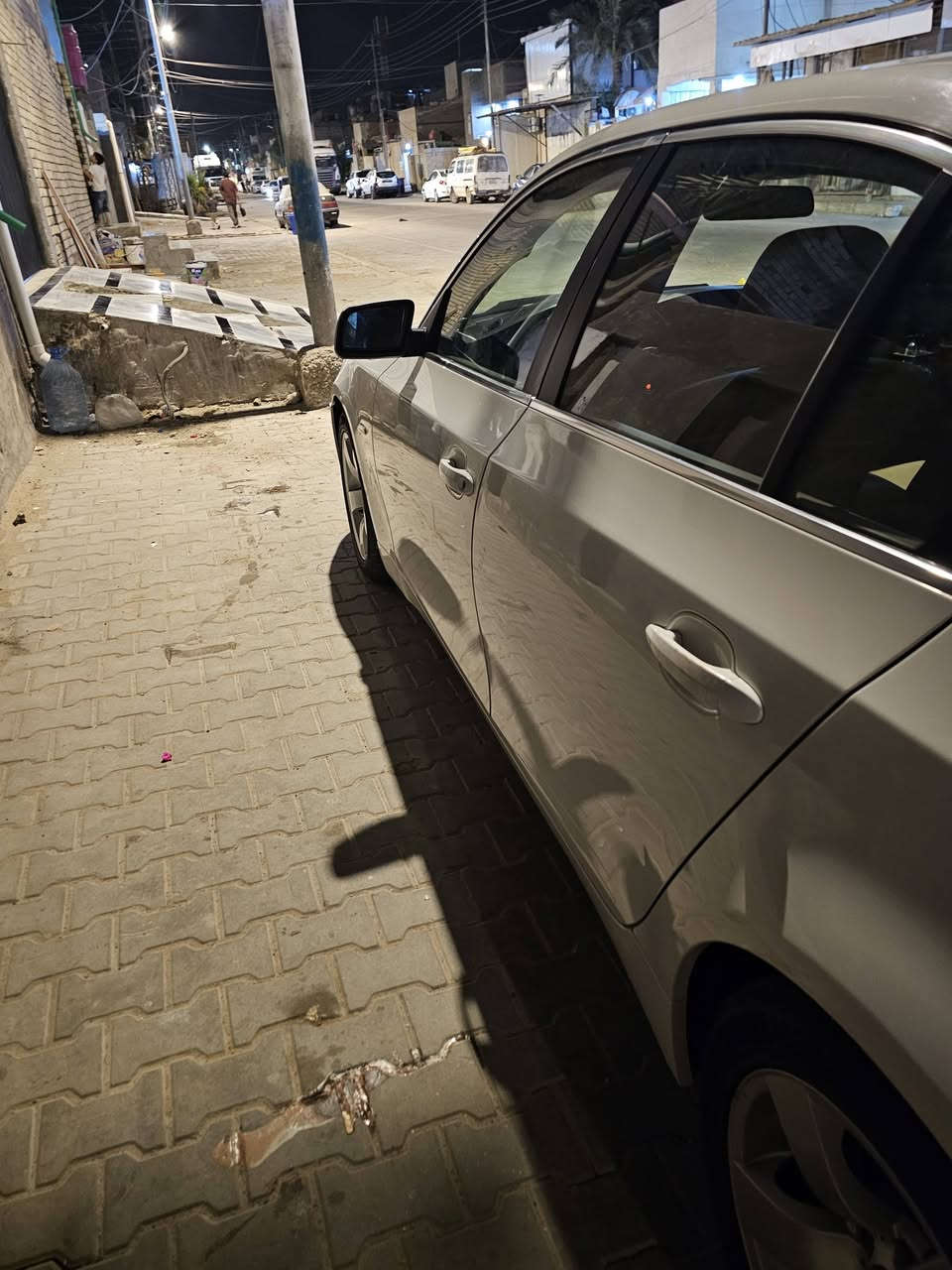 ادوات BMW ميماتي مديل ٢٠٠٨ خليجي وكاله الغانم كفاله كص وصبغ وضربه ماعده الدعاميات
كفاله كير مكينه حداديه تبريد 
المواصفات 
فتحه بلسقف / تنته
داخلي بيج خليجي تتفئه تبريد بلكشنات 
برده خلفيه 
لايت دوار
نضام صوت ودمام 
تخم تتاير جديد 
تبريد قطعتين خلفي وامامي 
عده اسعاف جديده بلصندوق 
مع سبير ومثلث وجك
باتري جديد
عبوه + فيت بم جديد سعرهم ٣٠٠دولار
دهن اليوم بدلته وكاله اصلي سعر التر ٢٥ الف
وبعد هواي موصفات 
مكاني بصره ❤️ 
متواجد خاص ❤️
السعر ٦٥ وبيه مجال لطيبين


**إذا كنت صاحب هذا الإعلان وتريد حذفه لأي سبب، رجاءا أرسل رسالة إلى الدعم الفني**