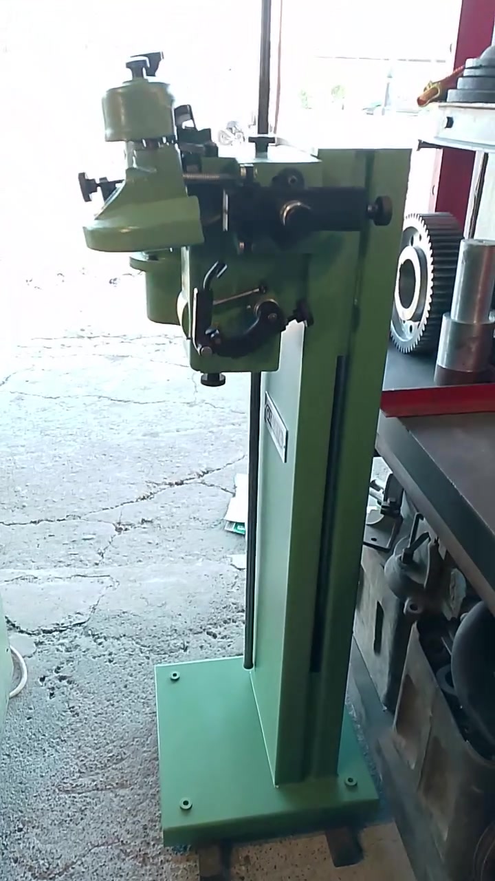 حدادة جوليت فرنسي شغلنا وانتاجنا في الموصل لحد المنشار اللولبي وقرص الحدادة للتواصل الاتصال على الارقام التالية/***********/***********/***********/موصل/سايدين البراوي/قرب مطبعة الزهراء
