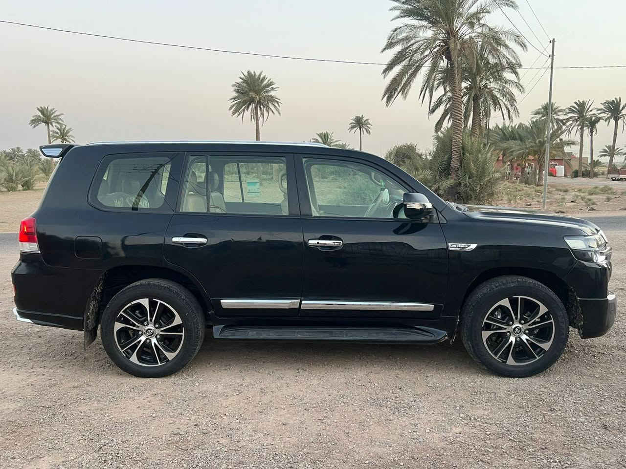 سلام عليكم للبيع لا ندكروز موديل 12 محدثه 21 مصبوغه حزام مكفوله من ضربه  رقم بغداد تحويل مباشر مكان بابل الحله الشراي يخابر *********** اخوان مكلف بنشرها الشراي يخابر
