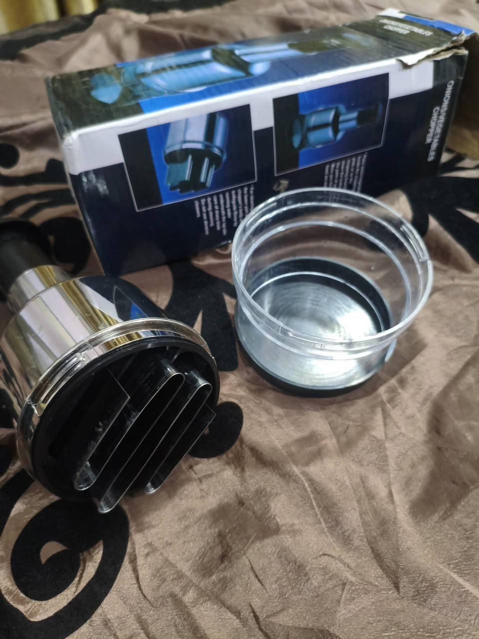 قطاعات يدويه 
فاكهة وخظراوت 
موديلات مختلفه 
العدد 2
السعر بلاش 
الأثنين اب10 الف مع التوصيل 
بغداد الكرخ 
***********
