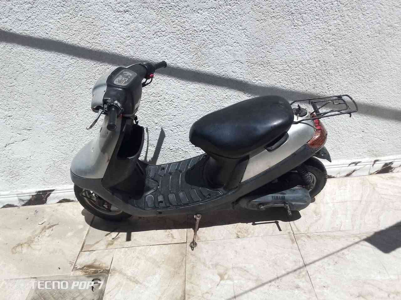 ياماها منغولي شغاله من كلشي كهربائيات وسحب قوي ونهضه قويه السعر 160رقمي *********** مكاني البصره المطيحه
