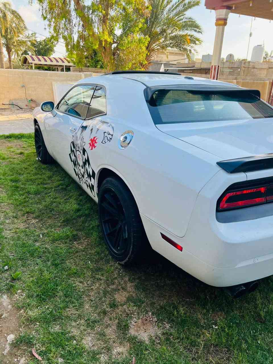 السلام عليكم للبيع جالنجر 2013 وارد امريكي
بيها قطع صبغ بدون دواخل عل فحص محرك 8 سلندر 

فول مواصفات محرك وكير شرط الفحص صاروخ 

رقم بغداد جديد دولي بسمي تحويل مباشر مكان سياره 

بغداد للاستفسار ***********
