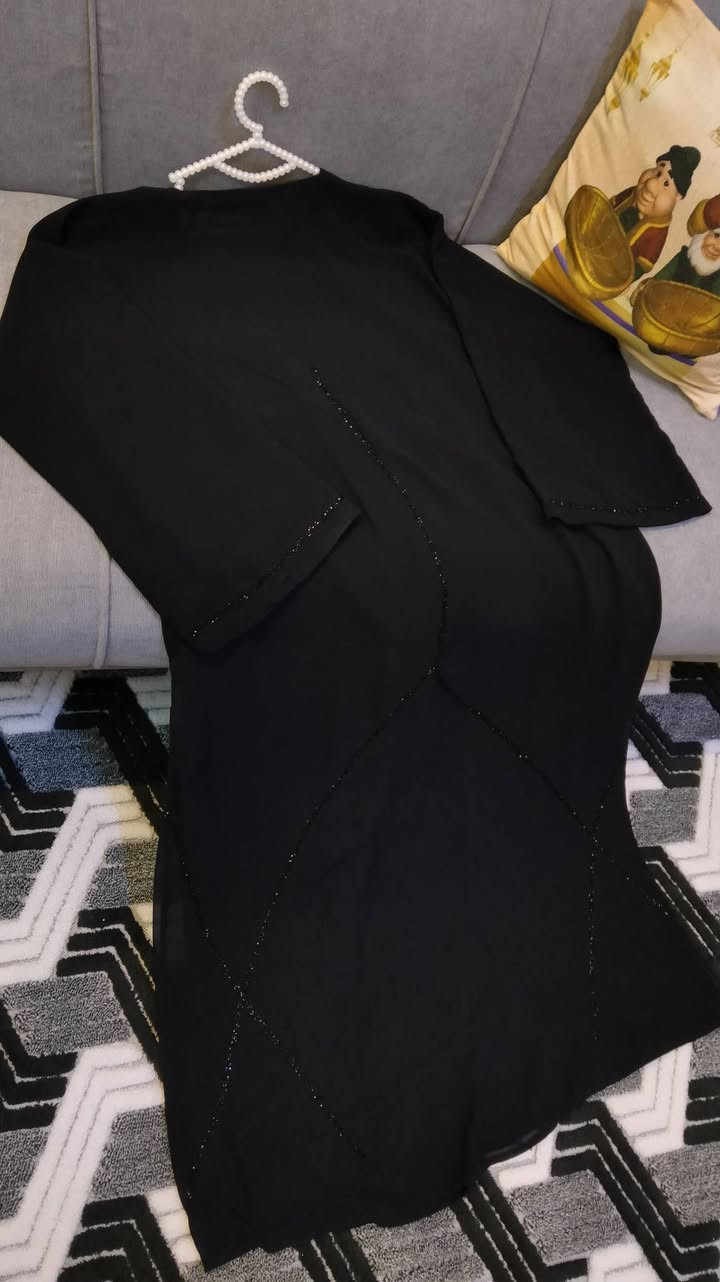 متوفر لدى Brand Gold 

#السعر 15 فقط
#توصيل جميع المحفضات متوفر 5 النجف 3 🚘
،
،
،
#صاية #صايه #صاية_ورد
#صاية_اقحوان #نقشة_ورد
#ملابس_نسائية #اناقة #لوك_ناعم
#ستايل_نسائي #موضة #ذوق
#فاشن #تنسيق_ملابس
#عبايات #صايات #ملابس_العيد


**إذا كنت صاحب هذا الإعلان وتريد حذفه لأي سبب، رجاءا أرسل رسالة إلى الدعم الفني**