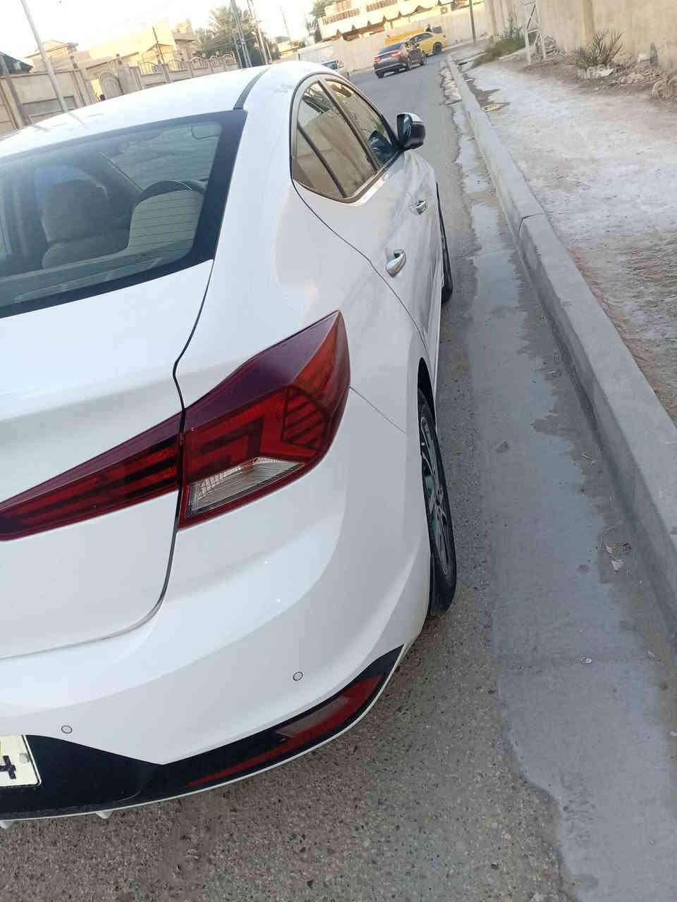 النترا 2020 خليجي مكفوله كفاله عامه حتى الدعاميات ماشيه 120 حقيقي فول 1/1 فتحه بصمه تشغيل بصمه ابواب بصمه صندوق حساس امامي خلفي يدات نيكل تحكم سترين جهتين تبريد قطعتين ويل كب حجم 17 شاشه كامره خلفيه لايت زنون عالي ناصي رقم بغداد الجديد باسمي هزه سنويه جديده محرك 2000 دوش بلادي مامفتوح كير محرك صدر تبريد عل وضع شركه السعر 168 وبيه مجال مكان سياره الانبار الفلوجه ***********
