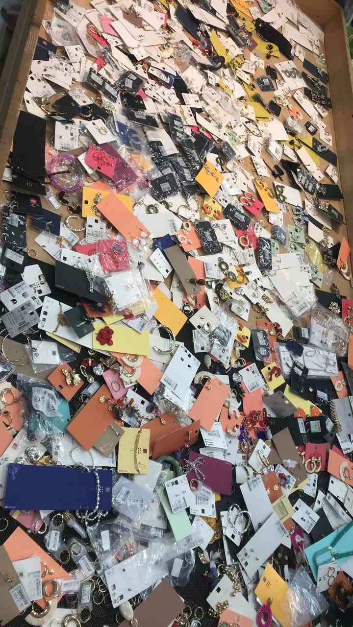 اللهم صل على محمد وال محمد الطيبين الطاهرين 
تم فتح كراتين اكسسوارات باله الماني وباسعار مناسبة 
الف دينار القطعة 
عنوان المجمع كوت دور العمال


**إذا كنت صاحب هذا الإعلان وتريد حذفه لأي سبب، رجاءا أرسل رسالة إلى الدعم الفني**