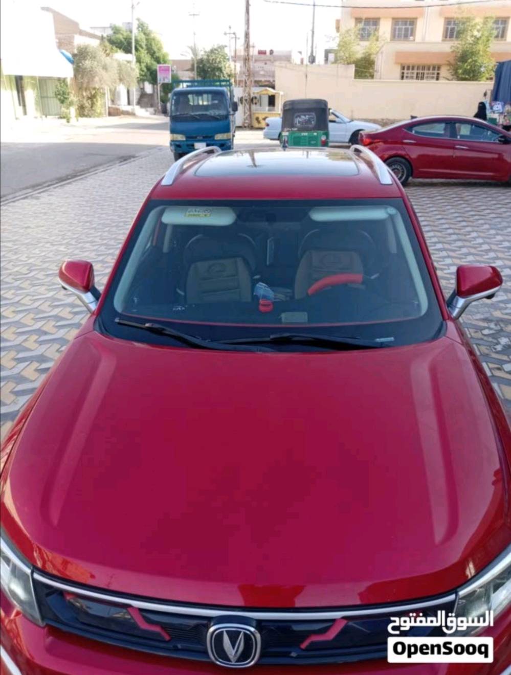 للبيع: شانجان CS35 Plus بمواصفات الشركة 🚗
​الموديل: 2020
​اللون: أحمر مميز 🔴
​المحرك: 1.6 Turbo (عزم وقوة ممتازة)
​المسافة المقطوعة: 85,000 كم
​نوع الوقود: بنزين (عادي)
​الأوراق: سنوية وهزة جديدة نافذة لغاية 2030 (رقم السليمانية الجديد)
​✨ أبرز المواصفات والميزات:
​نظام القيادة: قيادة ذاتية + 3 أنظمة قيادة (توفير الوقود ECO / عادي / Sport).
​الرؤية والأمان: كاميرات 360 درجة + حساسات أمامية وخلفية.
​الراحة والترفيه: شاشة لمس متطورة، بلوتوث، منفذ USB، نظام تشغيل عن بعد.
​التبريد: مكيف ثلج ❄️.
​الإضافات: فتحة سقف بانوراما، مرايات شفط كهربائية، تخم تاير جديد.
​🔍 حالة السيارة:
​الميكانيك: الكير، المحرك، والحدادية بحالة الشركة وعلى الفحص.
​البودي: السيارة مال بيت، نظيفة جداً (شخط إبرة مابيها).
​💰 السعر والموقع:
​السعر: 125 ورقة (وبيه مجال بسيط) 🤝
​الموقع: بغداد 📍
​📞 للاستفسار والتواصل مباشرة مع المالك:
​***********