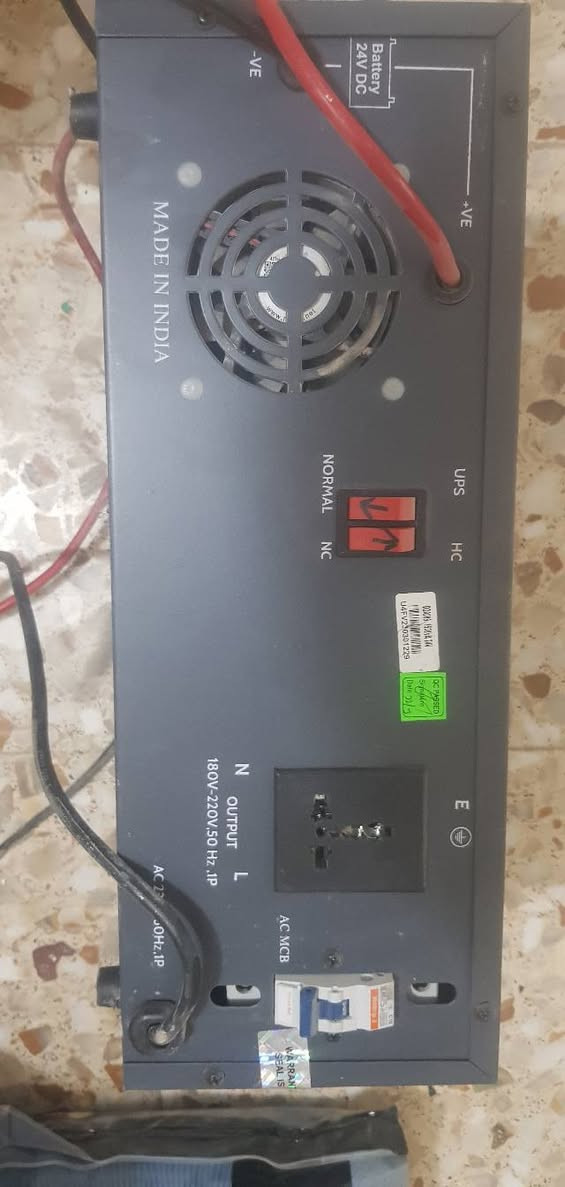 السلام عليكم عاكسه فاربر. حجم 1500 واط.  12 فولت. 6 انبير صافي جديدة شرط مكفوله من تصليح والعطل  سعره 150 الف والشراي بيه مجال

ملاحظة / مستخدم اخو جديد نظيفه جداً 
اليريدهه يراسلني خاص ويدلل على 
 #الوتساب ***********
