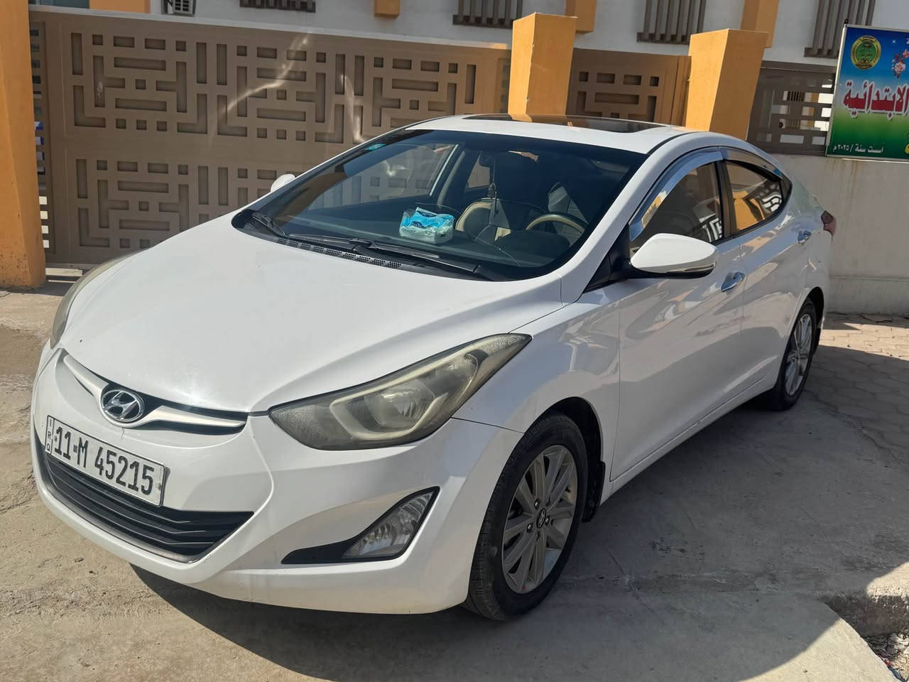 #_للبيع_فقط 🚘
———————————————— 
هونداي النترة 2015 خليجي رقم بغداد بسمي مكفوله من الحادث بيهه صبغ شبر بالجاملغ وربع دوسه   سونار مرفق سلايد روف اشاير بالمري  شاشه اصليه كامرة تحكم جهتين كشنات جلد السيارة نضيفه جدا من الداخل والخارج 
—————————————————————
#_السعر / 132 ورقة💰و بي مجال
#_للاستفسار / ☎️ ‭‬ ***********
                         ☎️***********
#العنوان / بغداد المحموديه    
——————————————— بغداد, العراق
