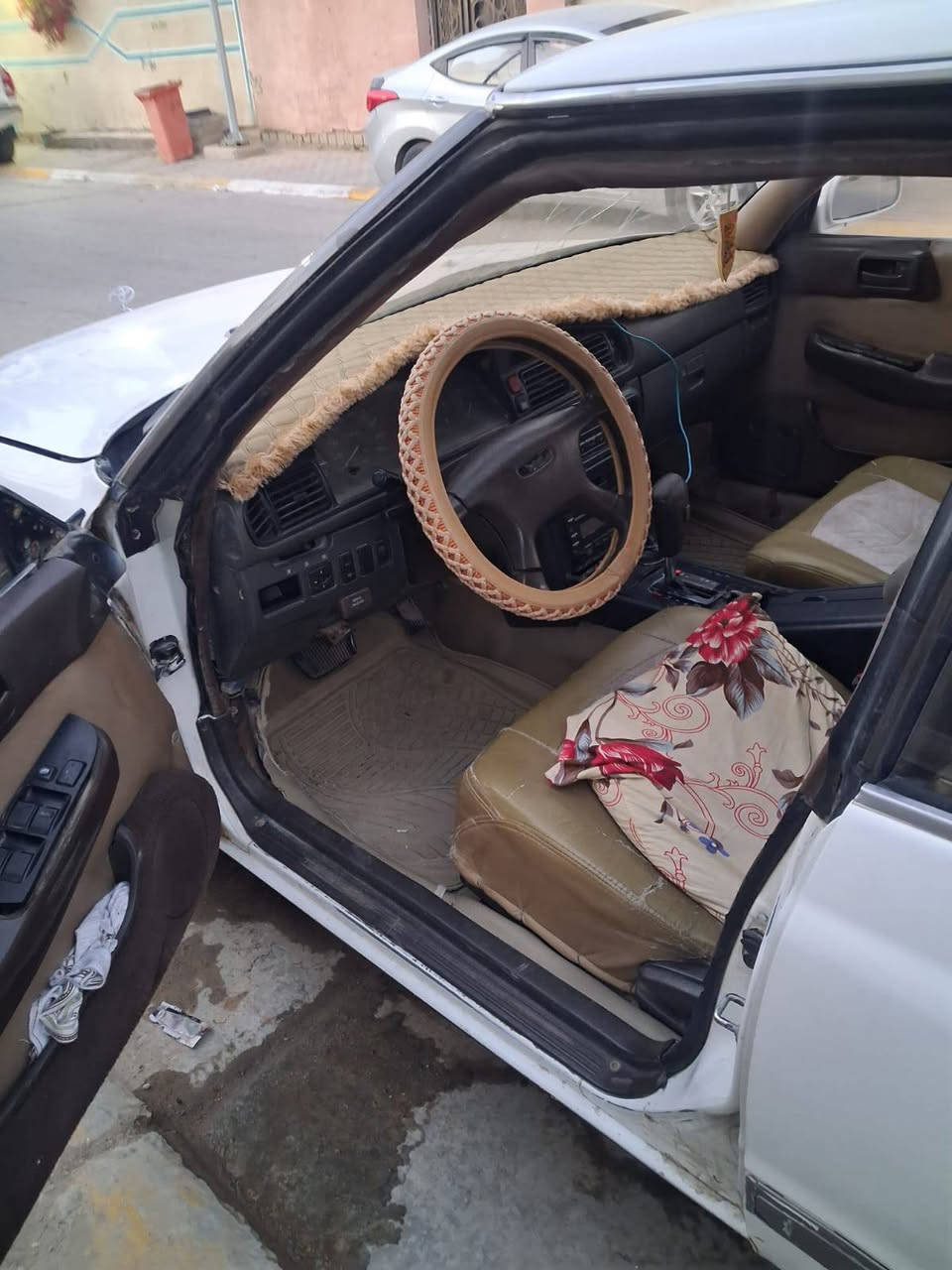 مارك للبيع موديل 91 رقم كربلاء نكليزي السعر 40 وبيها مجال للاستفار ***********
