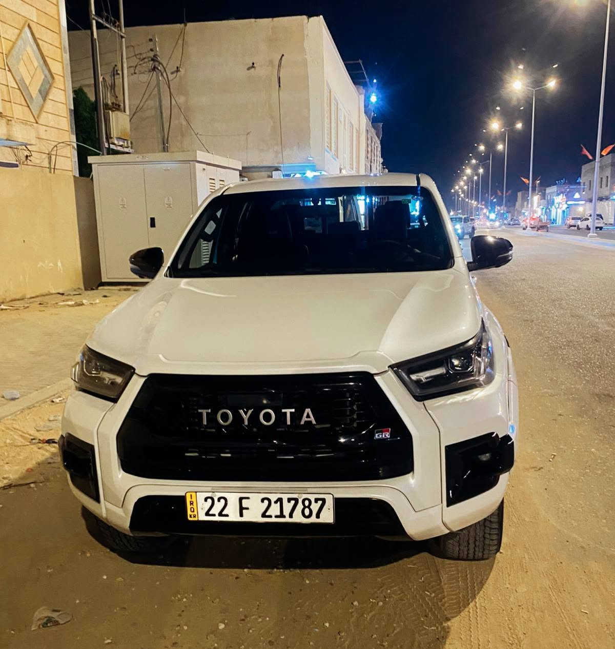 بيكب هايلوكس GR
رقم اربيل عندي بيه وكاله بأسمي
موديل 23
6 سلندر بنزين
ماشية 50 
السيارة كفاله عام فقط
بيه بارد قليل كلش بالباب مال بدي والمدكر الامامي هم كلش قليل
سعرها 395 ورقه وبيه مجال للشراي 

***********  مراسله وتساب

