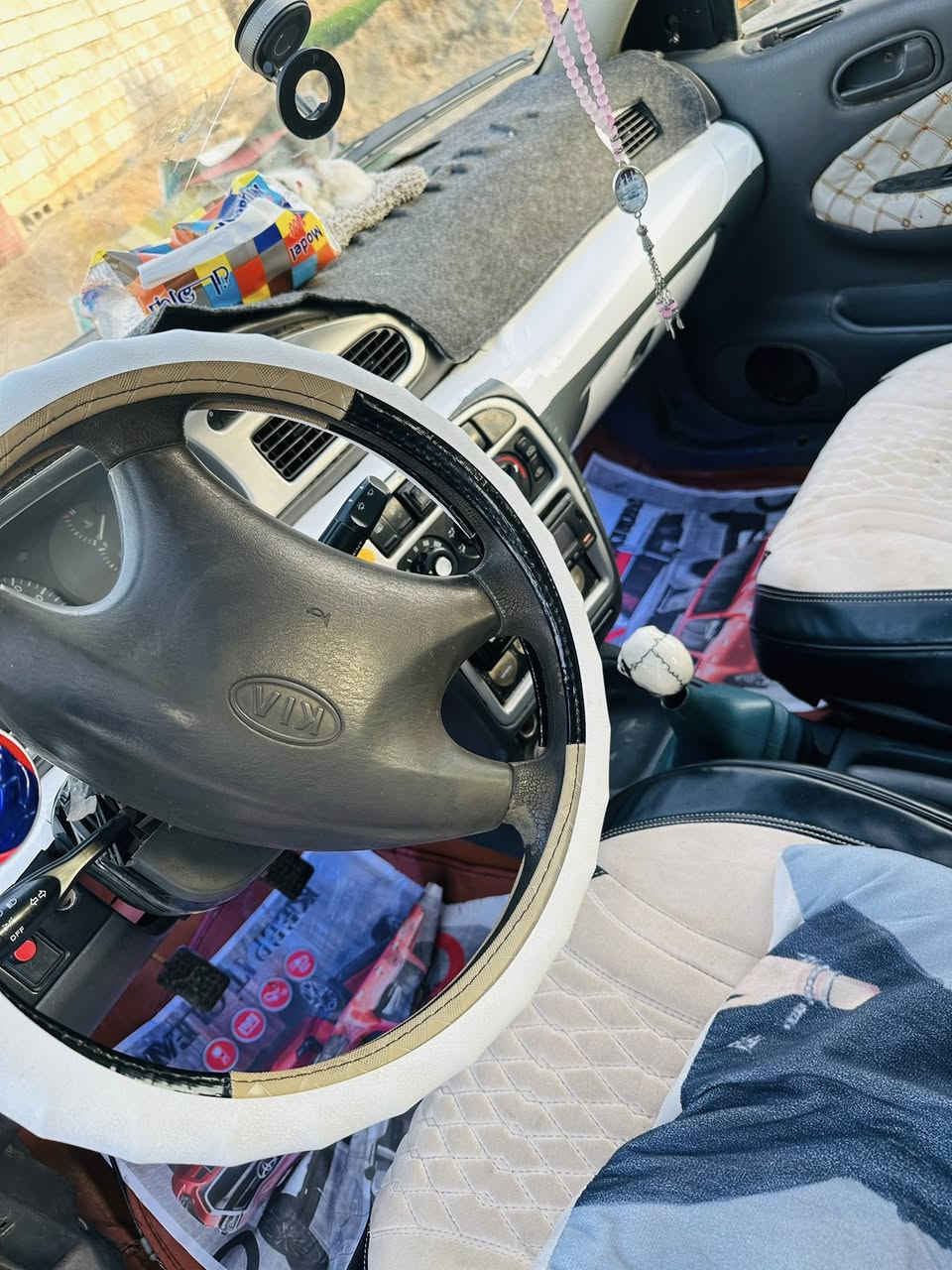 سلام عليكم كيا سيفيا مديل ٩٥ رقم بغداد نكليزي بسمي تحويل ثاني يوم سيارة كير عادي محرك مفتوح لا تنقيص ولا تبخير كفالة تبريد ثلج صدر جديد تخم تاير جديد كهربائيات كاملة من كلشي سعر ٣٧ وبيهة مجال 
***********
اطراف بغداد
