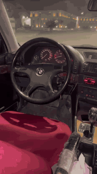 السلام عليكم من رخصة الادمن 700 للبيع مكان السياره بصره رقم السياره قادسيه شرط تحويل 
مكينه مفتوح 
1حداده جديده
2مكينه وكير مكفول
3 منظومة بانزين جديده + نوزل جديد بلك جديد فيتبم جديد تانكي جديد
4 منظومة ماء جديد+ راديتر جديد جاينات جديد ولف حماوة جديد 
5 فلنجات جديد + دسكات جديد
6 كاردن جديد
7 تخم تاير جديد
8 باتري جديد
9 جامه اماميه جديده
10 كهربائيات شغاله
11 سنتر لك جديد + ابطالة كله جديد حت الصندوق يقفل
12 كيجات كله شغاله كيلو متر رون حماوه كيج البانزين شغال بس الطوافه عاطله
صورت السياره ع وصخه ما غاسله والله كشرته حلوه بس يحتاجله بوليش 
السياره بيه درايم شفتات تعبانه تصليحهن عليه يعني انزل من السعر 
مكان السياره البصره المعقل
السعر 40 وينزل من سعره التصليح والغرامات
***********
اتصل وانه بخدمتك او راسل واتساب وتدلل
