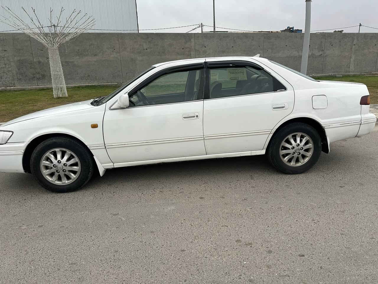 سلام عليكم
كامري خليجي رقم بغداد مشروع وطني محرك كير شركة تبريد ثلج  مكفولة من الضربه والمعجون مصبوغه جماليه عام   محرك 6 سلندر السعر 65 ورقه مكان السياره الفلوجة 

***********

***********
