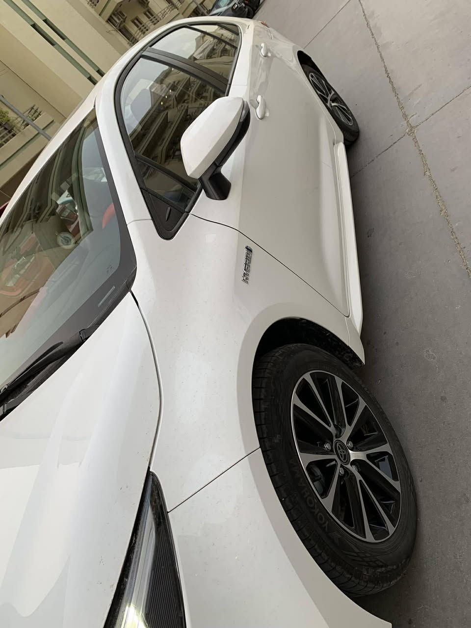 تيوتا كورلا هايبرد 2024
فول مواصفات للاخير 1/1
عداد المسافه  6 الاف  اخت الزيرو 
مكفولة كفالة عامه من كلشي 🤩

عليهه حمايه PPF للدعاميات والمازده حمايه من الخدوش والضربات لمده 10 سنوات

المواصفات 
دخول ذكي عل ابواب

كشنات مخمل

كامرة خلفية 

ابل كار بلي 

رادار + تحديد مسار + مثبت سرعه + قياده شبه اليه

بصمات عداد 2

فتحة سقف

شاشه كبيره

اوتو هولد 

هاند بريك بصمة

مكان السيارة بغداد 
رقم صاحب السيارة 
***********

السعر :: اطلبه بالتعليقات يصلك خاص 📩

#ادارة_الصفحه ⚡

ملاحظه / 🔴
مدير الصفحه غير مسؤول عن بيع وشراء واصوليات السياره نحن صفحه لعرض السيارات فقط.
