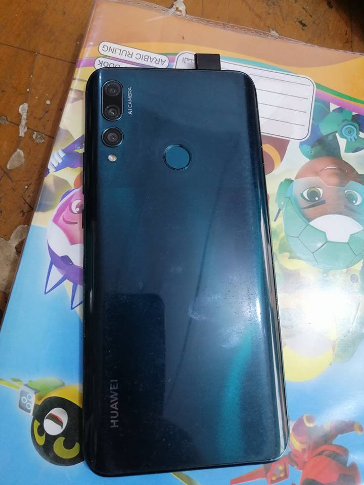 السلام عليكم جهاز للبيع واي 9 بريم جهاز مكفول ماوياه ملحقات الذاكره 128 السعر 100 الشراي يتصل *********** الحناكية, المدينة
