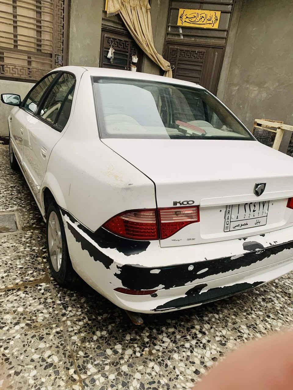 السلام عليكم سمند سورن ٢٠١١ للبيع بيها صبغ جاملغ خلفي ودعامية بدون كص أو ضربة بيها عطل قاعدة فيوزات تحت الستيرن السيارة شغالة وتمشي وين ماتروح بيها محرك وكير وحدادية خير من الله العنوان حلة حي نادر الإتصال *********** السعر ٣٣ ورقة
