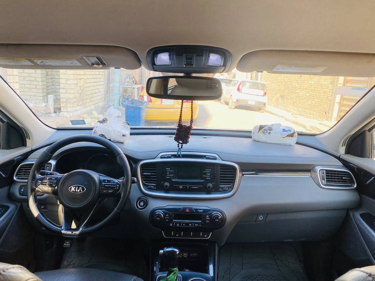 سلام عليكم سورنتر مديل ٢٠١٦ محرك ٦ سلندر مواصفات فول عده الفتحه حادثه جاملغ وبنيد وباب سياره خير من الله جاهزه سعر ١٦٥  العنوان بغداد شهداء الثانيه قرب سوك الميت الرقم ***********
